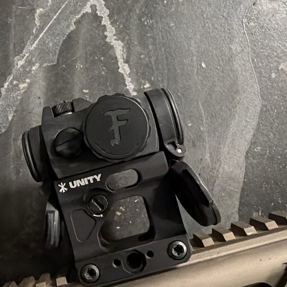 Forward Observations Group FOG Aimpoint T1 / T2 Battery Cap