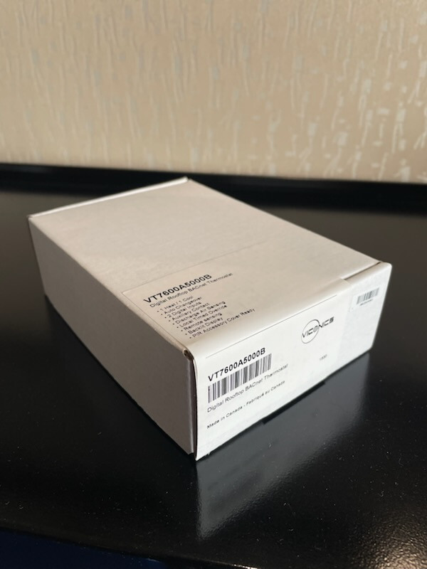Viconics Digital Rooftop BACnet Thermostat