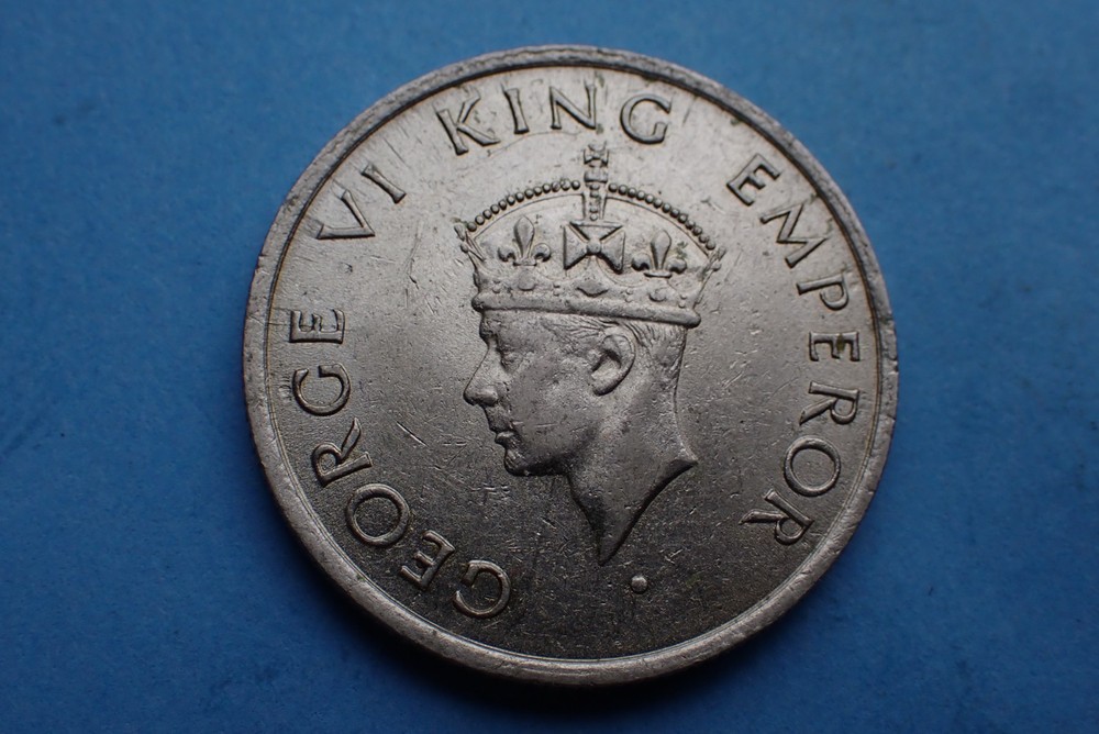 India, 1/2 Rupee, 1946 B, see images.