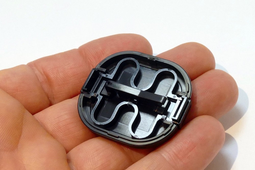 Sharp Lens Front Cap 38-40mm for Camcorder - vintage