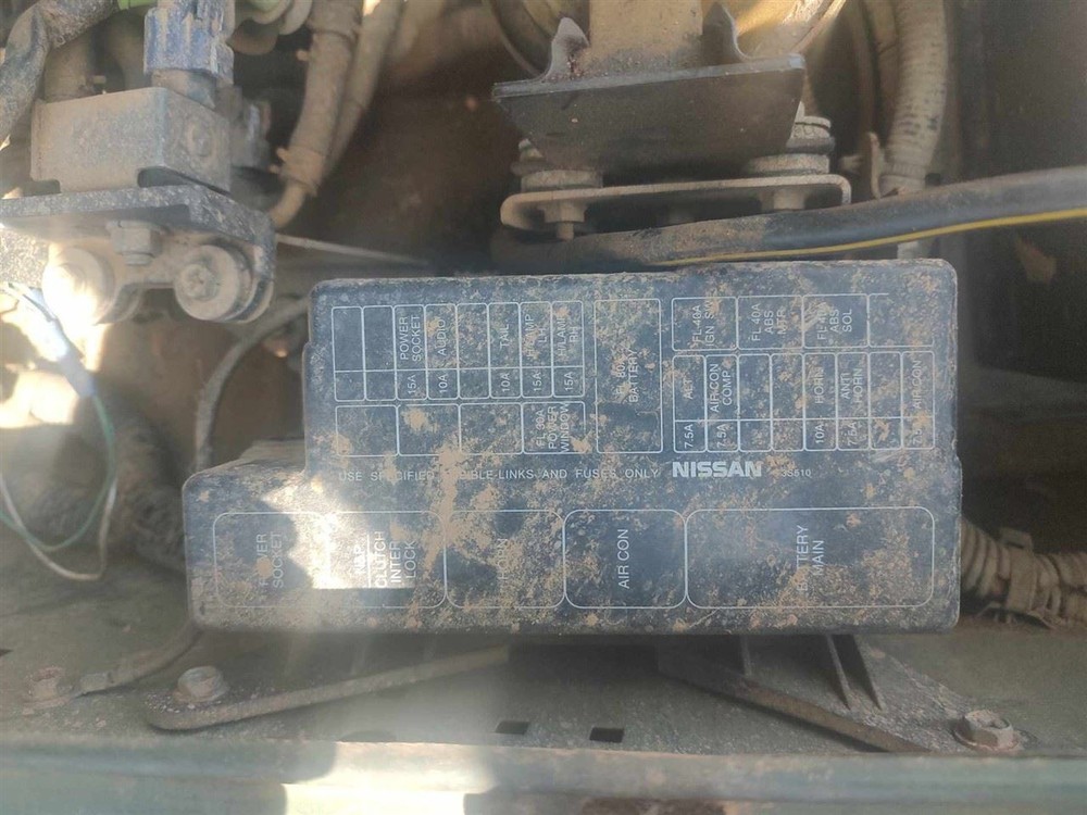 FRONTIER 1999 Fuse Box Cabin 6702