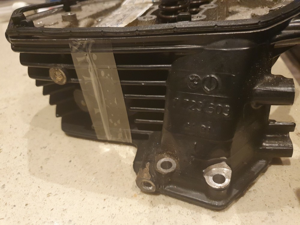 BMW R1200 Cylinder Head