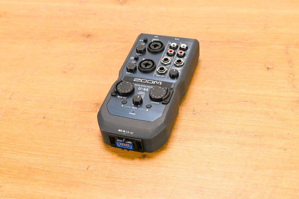 Zoom U-44 Handy Audio Interface CG01WFB
