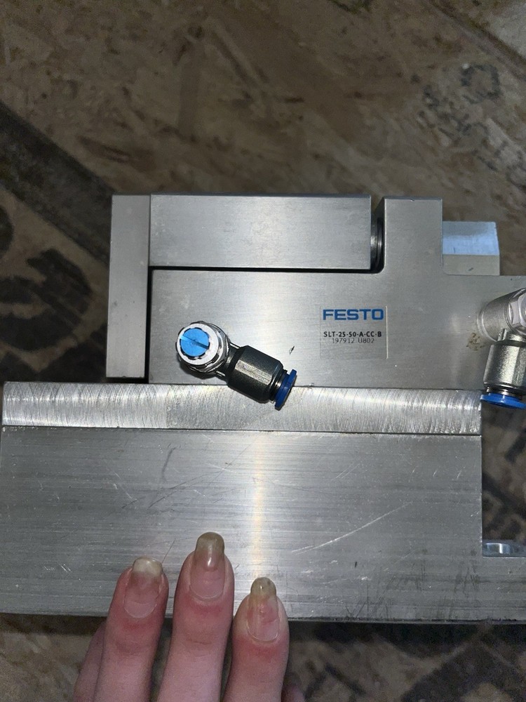 FESTO SLT-25-50-A-CC-B (197912) MINI SLIDE