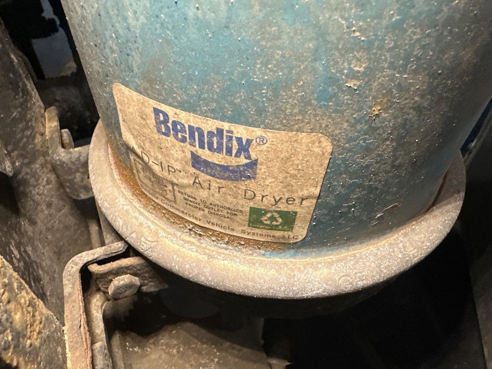 Bendix AD-IP Air Dryer - Used