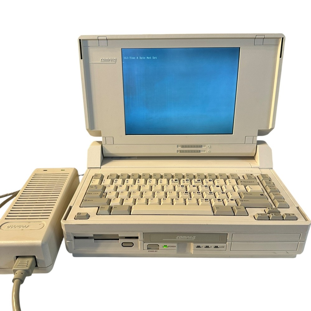 Compaq SLT 286 Computer Model 2680 Laptop Working With Original Case