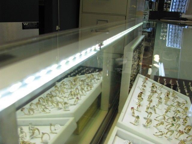 3ft Showcase Display LED light Brightest Angle V5630 + UL Listed Power