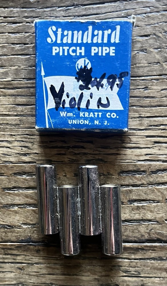 Vintage Kratt Metal Violin Pitch Pipe