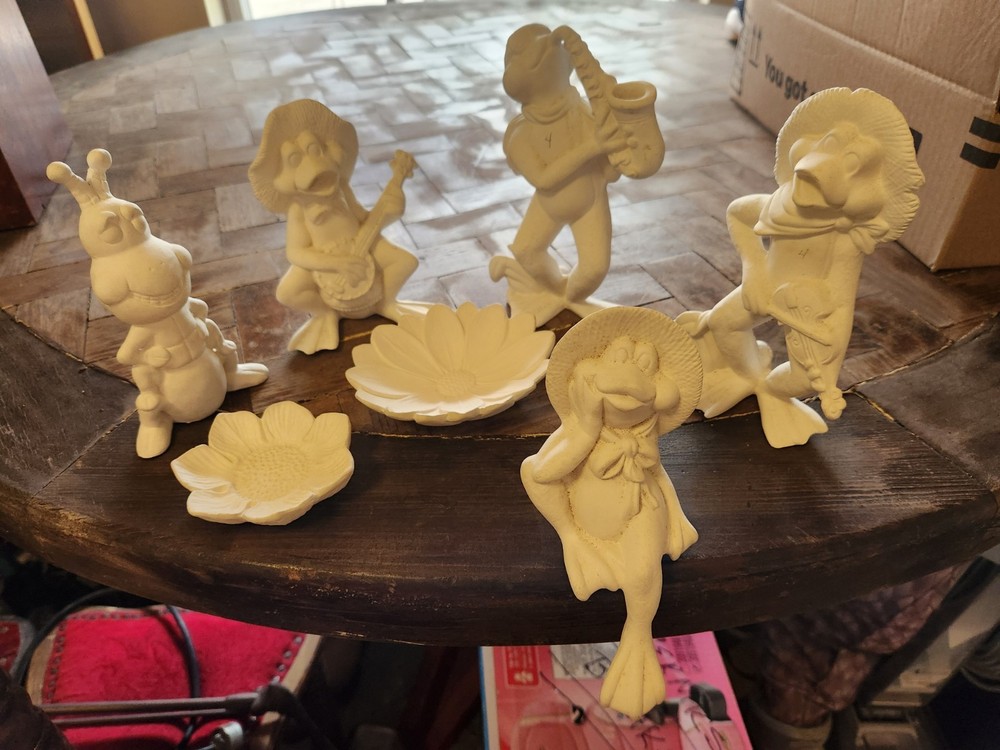 Ceramic Bisque Ready To Paint Frog Band