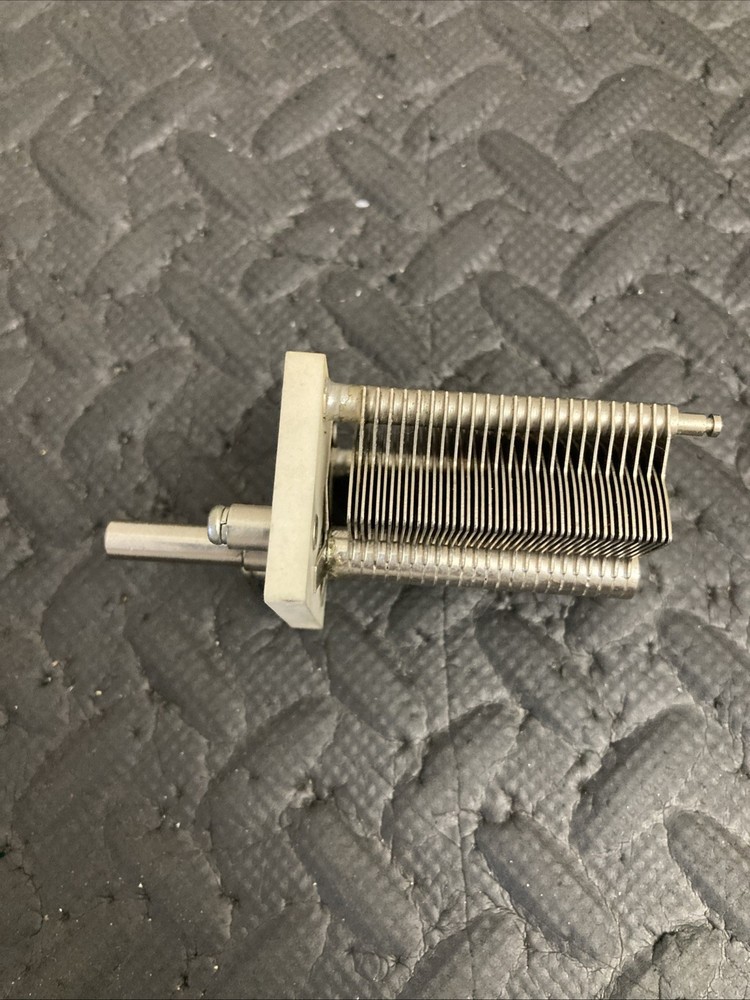 Variable Capacitor from Yaesu FC707 10-400pF