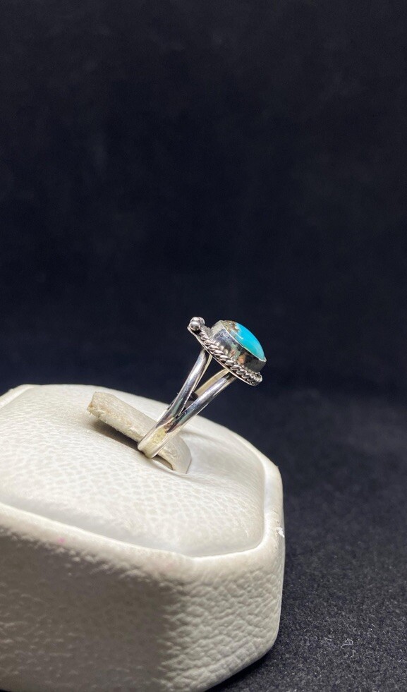 Native American Navajo kingman turquoise Sterling Silver Ring Size 5.5
