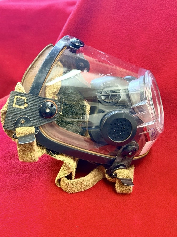Scott AV-2000 Mask w/ 4 Strap Head Netting - Firefighter SCBA MASK Size XL