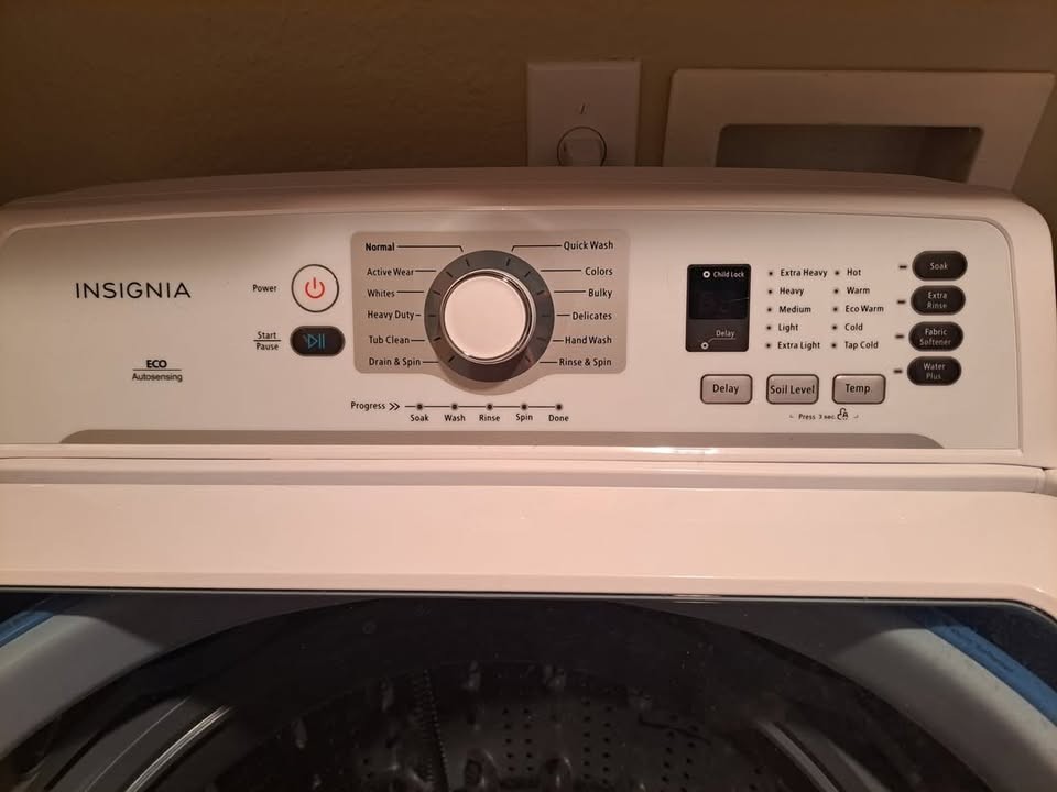 Insignia washer and dryer