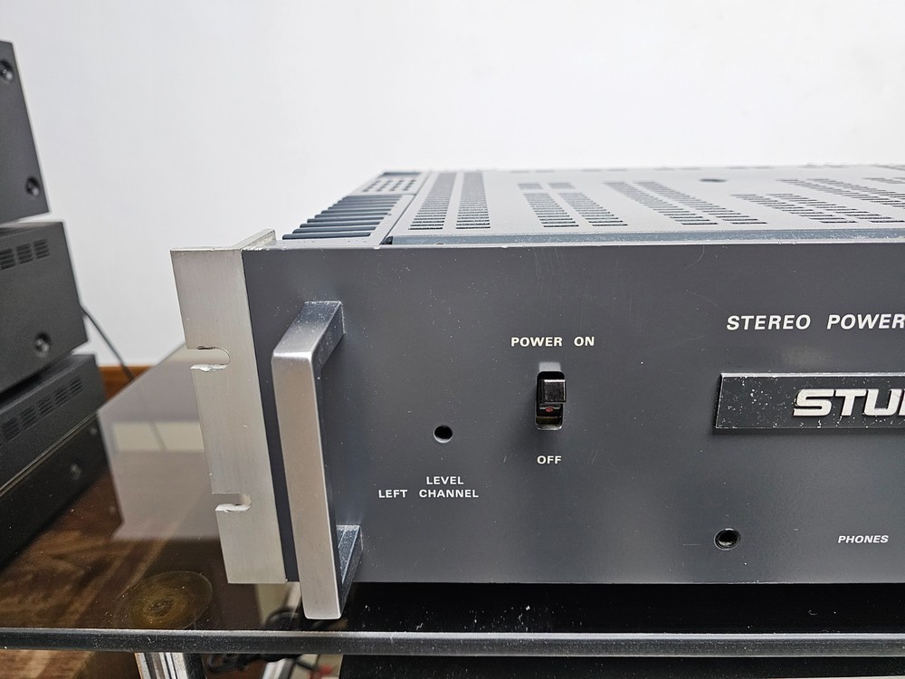 Power Studer A-68 Stereo Amplifier Serviced Operational