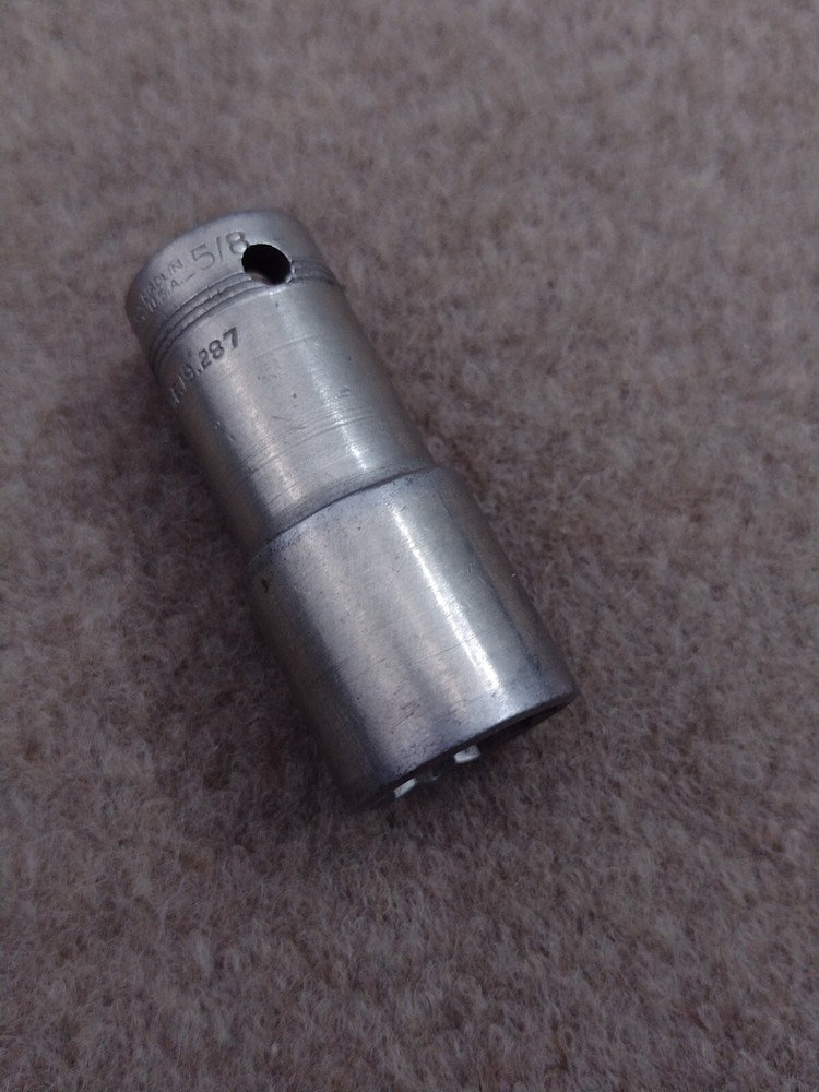 Vintage USA Blackhawk 5/8" Deep Socket 3/8" Drive 30320 SAE Standard Tools Made