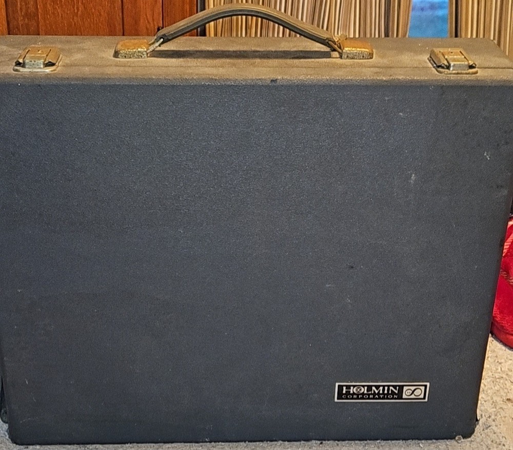 Holmin 300 Portable PA System, W/2 Keys, Microphone,  Speaker Untested,
