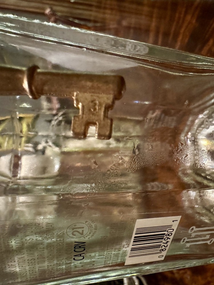 Blade And Bow Empty Whiskey Bottle 750mL With Key #3
