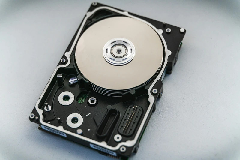 Hdd, 30.7gb, p/n 07n5639, doesn't  spin (005)