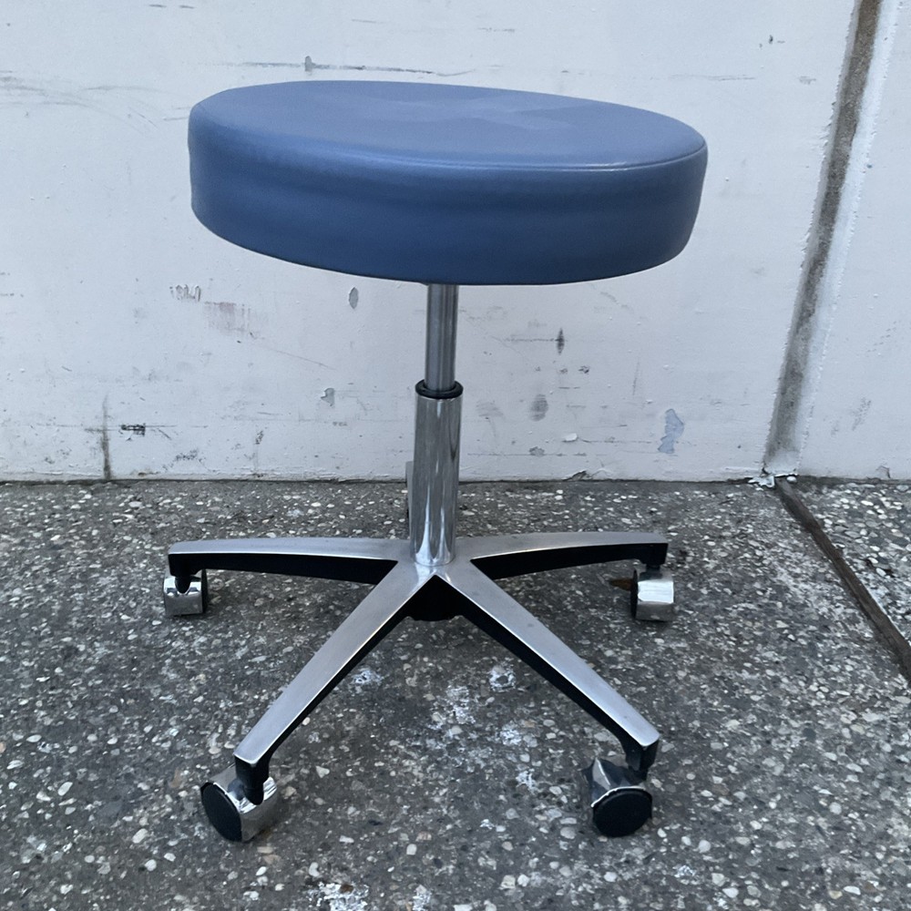 Ritter Stool 125-001 Pneumatically Adjustable Midmark