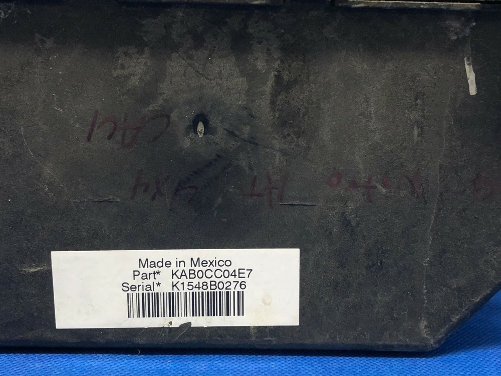 08 DODGE NITRO TIPM FUSEBOX FUSE BOX CONTROL MODULE BCM 04692235AH