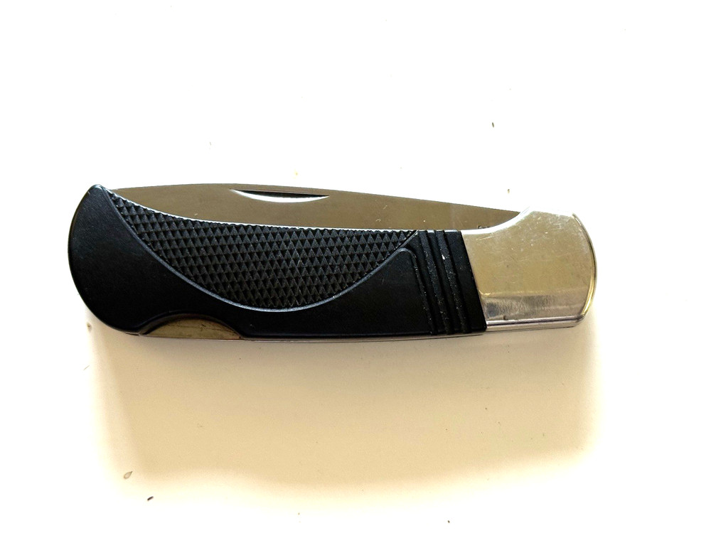 SABRE Folding Knife