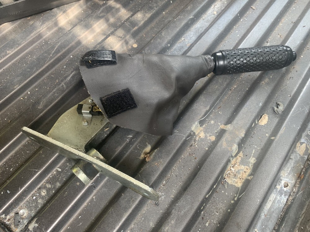 RANGE ROVER CLASSIC HARD DASH HAND BRAKE LEVER 1988- 1994