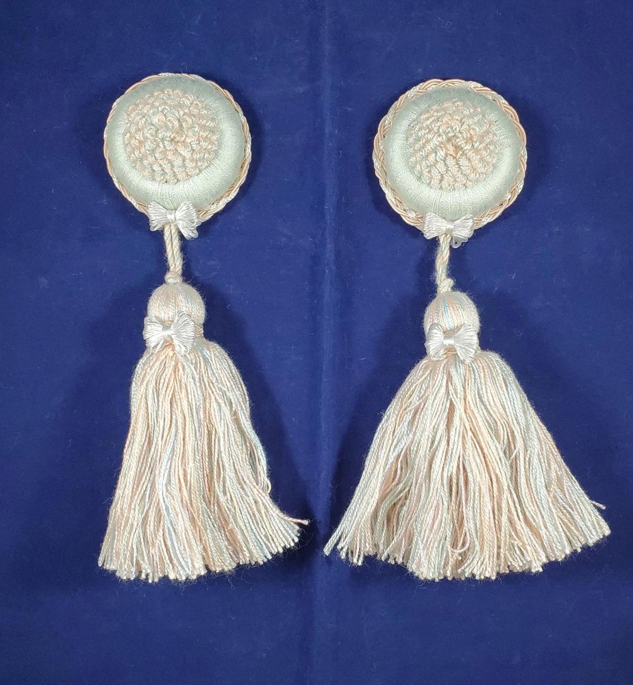Nipple Tassles