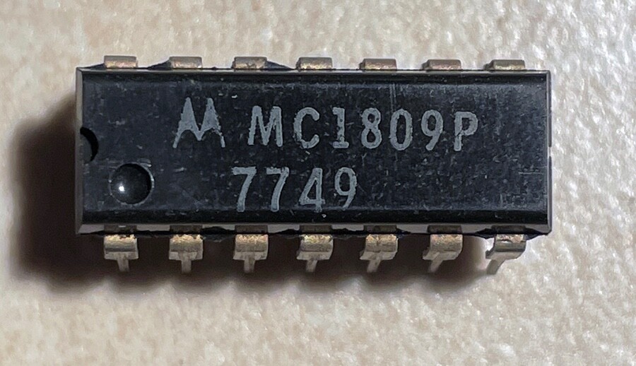 Motorola MC1809P MDTL Quad 2 Input OR Gate - NOS