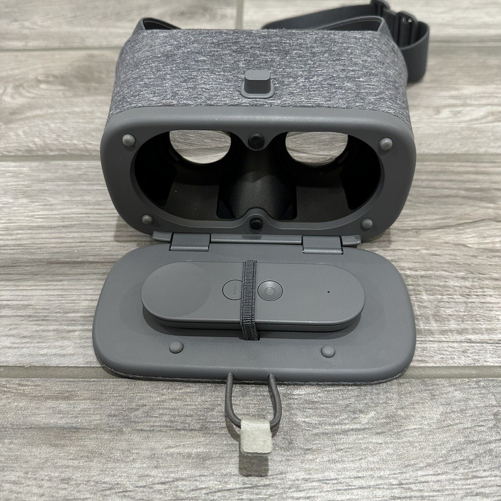 Google Daydream View VR Headset Slate Grey Virtual Reality Remote Control