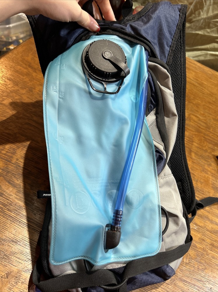 Coleman Revel 8L Hydration Backpack With Water Bladder Bag Never Used