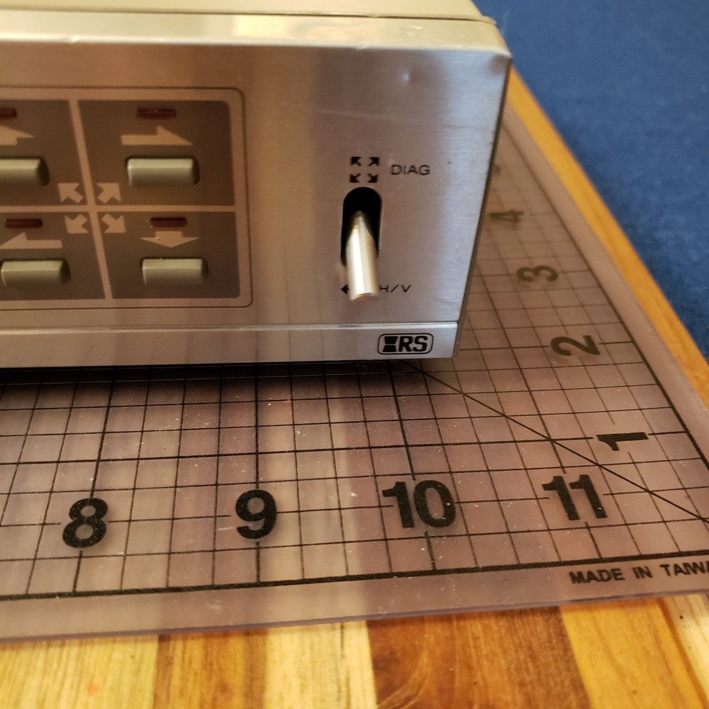 Archer 15-1274 Video Special Effects Switcher Analog POWERS ON, UNTESTED