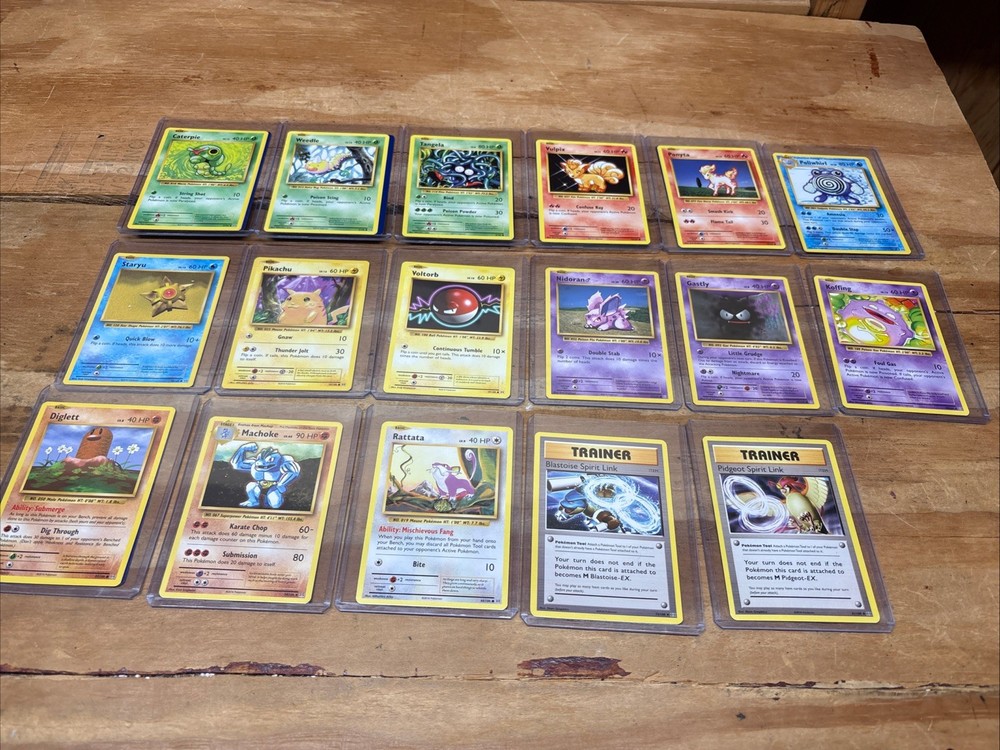 33 XY Evolutions Pokemon Common & Uncommon Cards + Some Trainers - LP