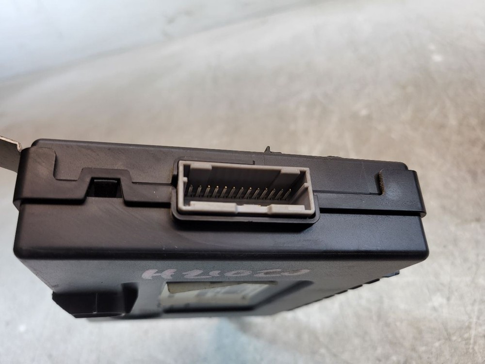 2013 HYUNDAI ELANTRA BODY CONTROL MODULE BCM 95400-A5560