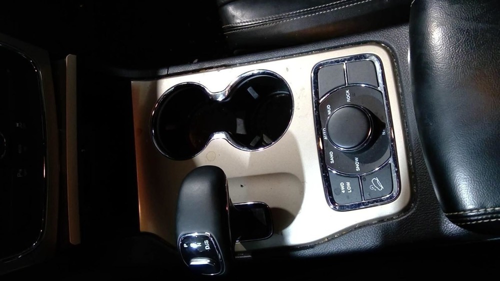 CHERGRAND 2015 Transmission Shift 1018903