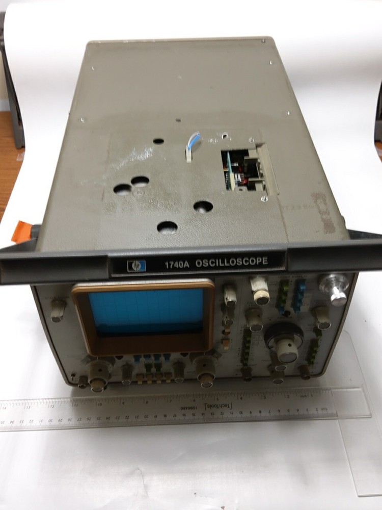 HEWLETT-PACKARD 1740A OSCILLOSCOPE (USED)