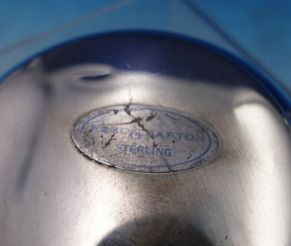 Francis I by Reed and Barton Sterling Silver Porringer with Loop Handle (#6787)