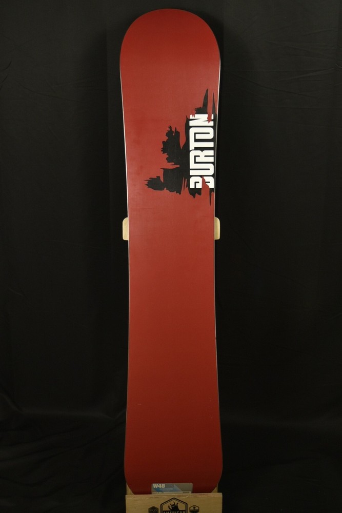 BURTON BULLET SNOWBOARD SIZE 157 CM