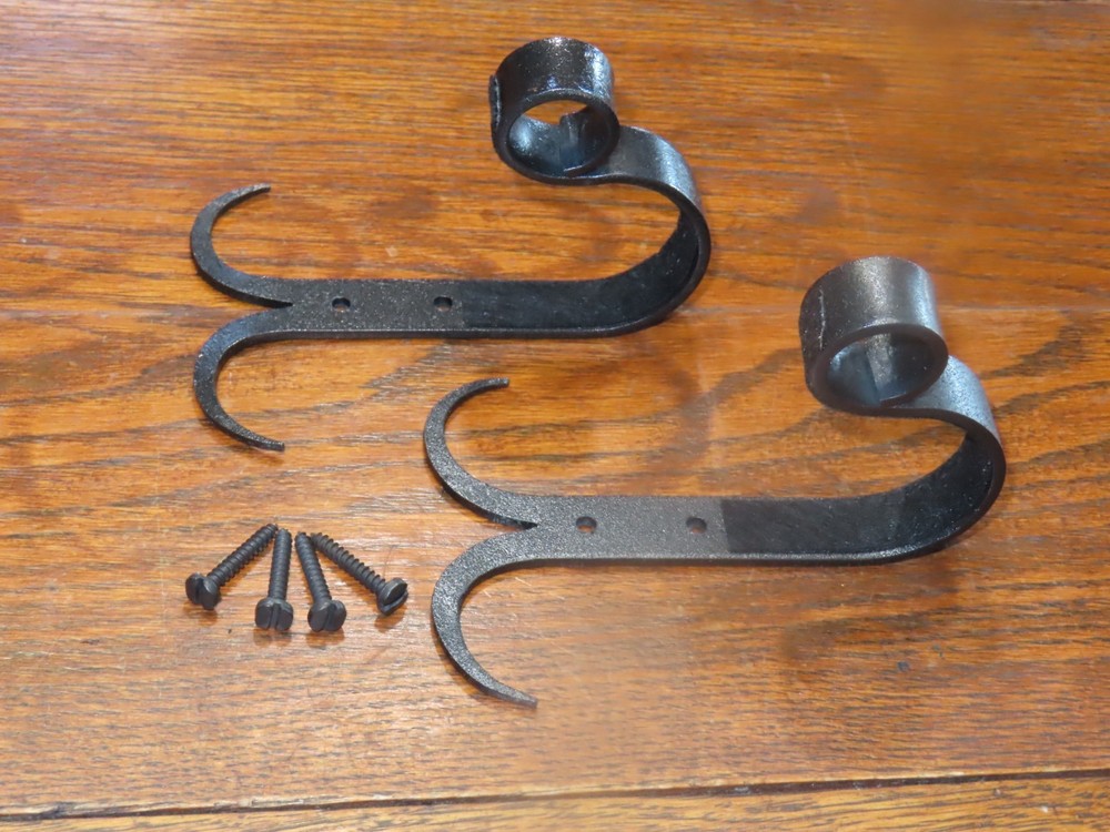 Gun Rack / Utility Hooks  3/4"