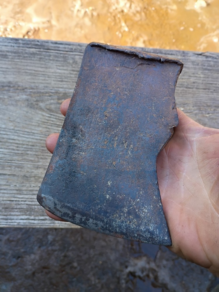 Early Primitive Lugged Axe Head 2 lbs 14 oz