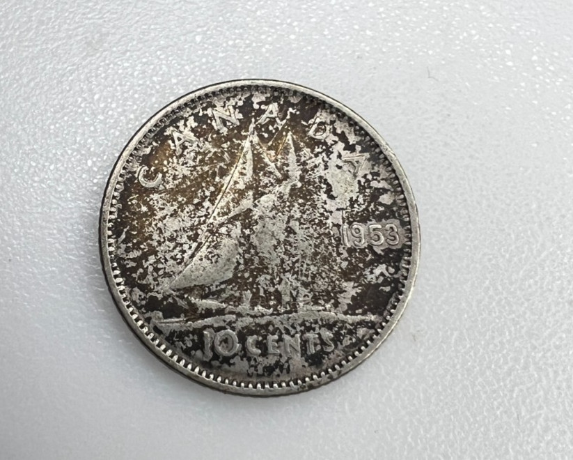 1953 Canada Silver 10 Cents coin