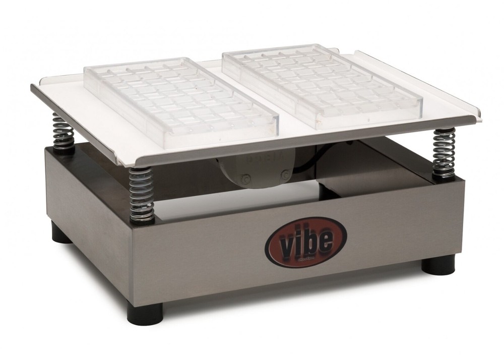 MOLDS SHAKER CHOCOLATE MOLD TABLE SHAKER CHOCOLATE TOOLS MOLD VIBRATING MACHINE