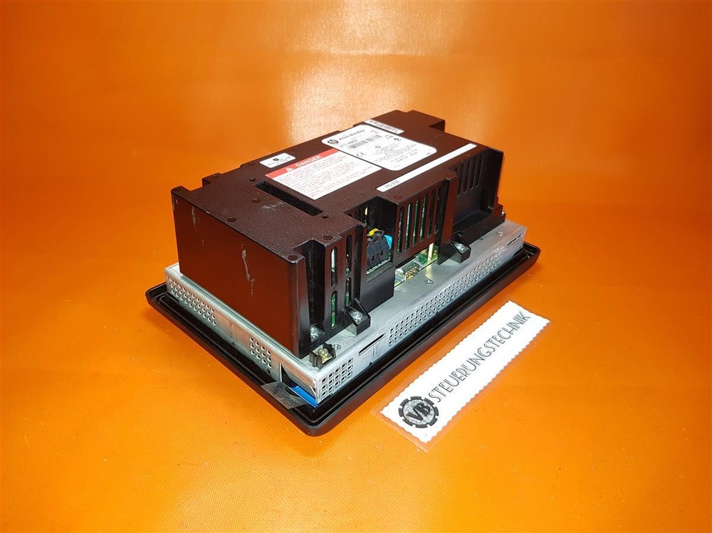 Allen-Bradley 600 Operator Terminal Type: 2711-K6C5 / *Ser.: C