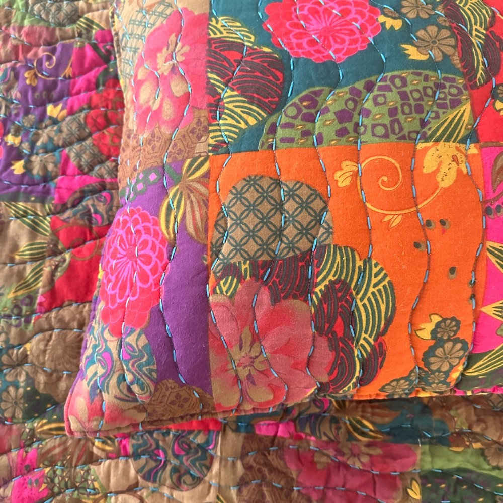 BrylaneHome Floral Quilted Sham