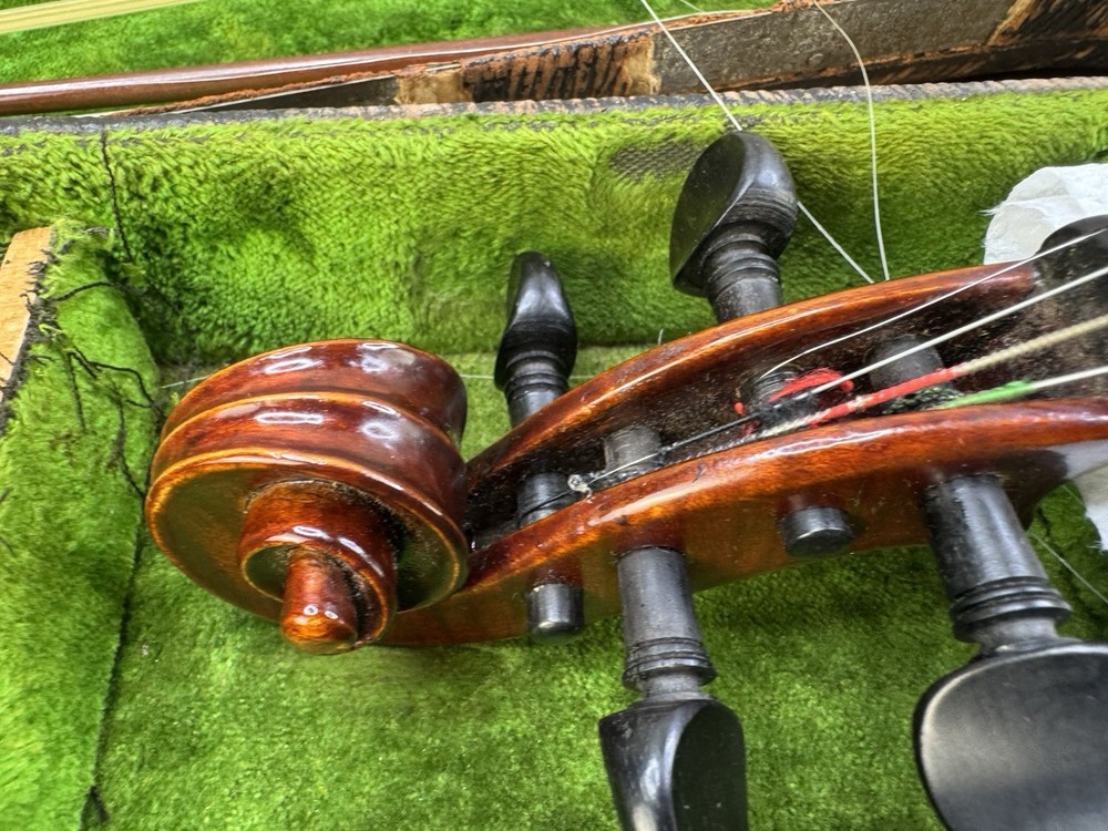 German Stradivarius Copy Violin With Case
