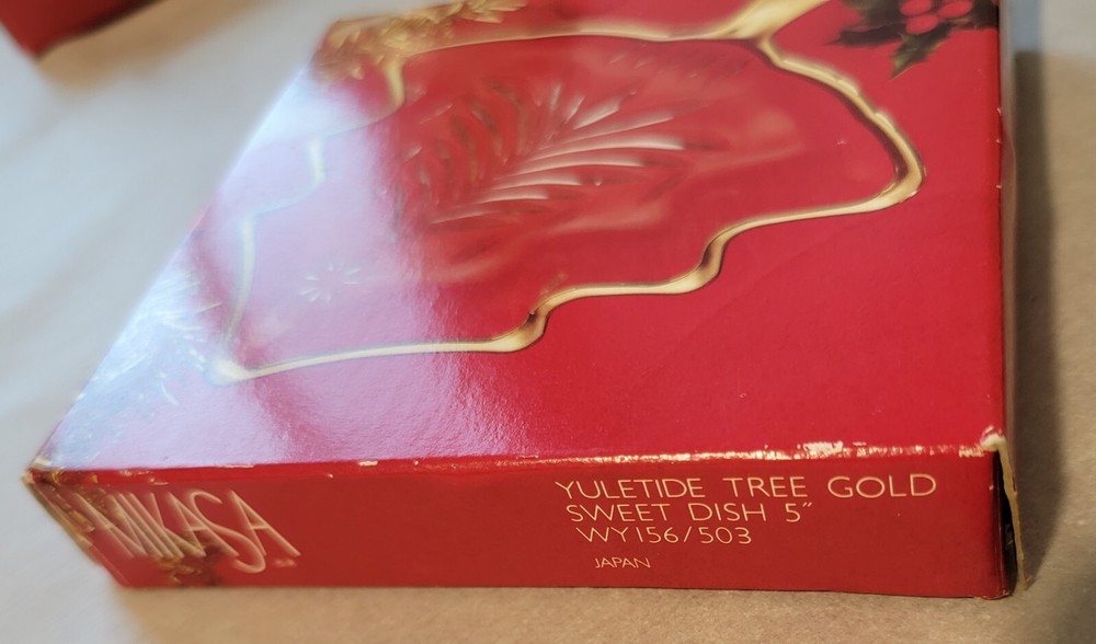 Mikasa Yuletide Tree Glass Sweet Dish