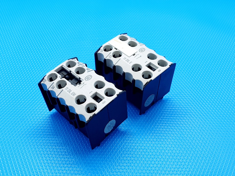 2x Klöckner Moeller 11 DIL EM auxiliary switch module incl. VAT
