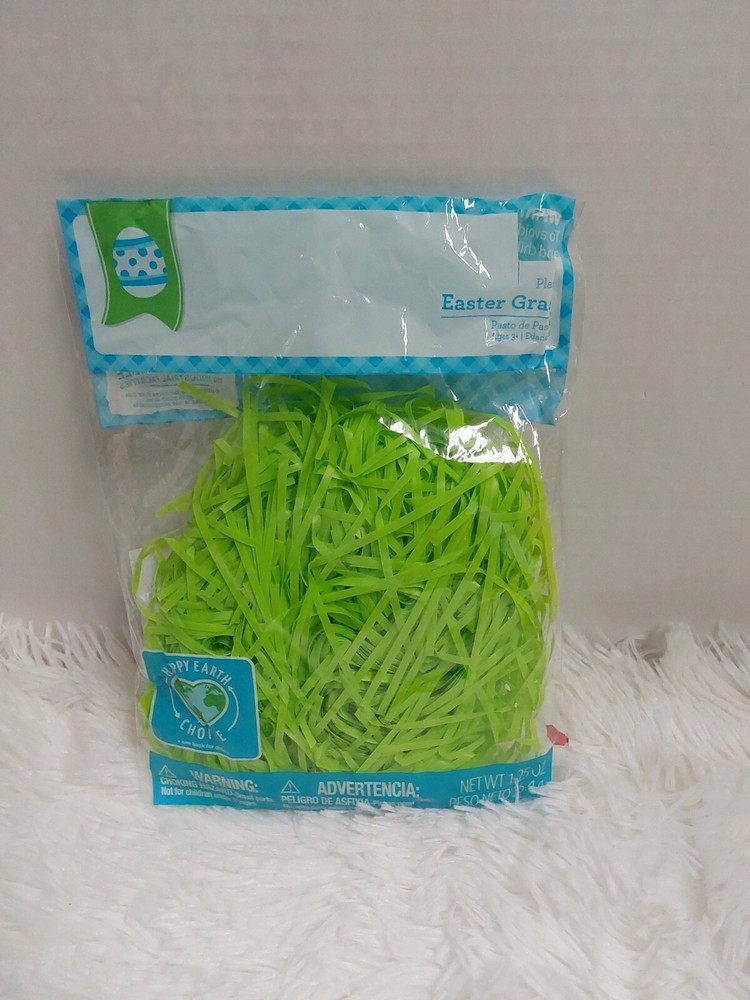 Yellow Plastic Easter Bucket W/Handle & Green Easter Grass BNWT!