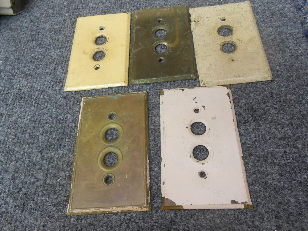 6  VINTAGE BRASS PUSH BUTTON  LIGHT SWITCH  COVERS