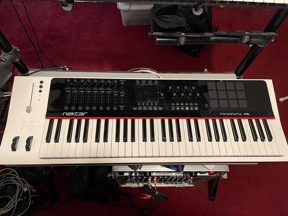 Nektar Panorama P6 61 Note USB Keyboard Professional Keyboard