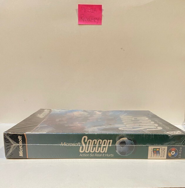 Microsoft Soccer windows 95(SEALED BIG RETAIL BOX)